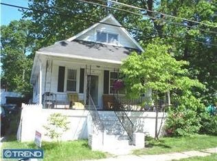 15 Bell Ave, Barrington, NJ 08007