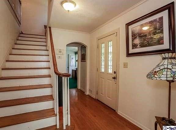 5th image of 396 Buena Loma St