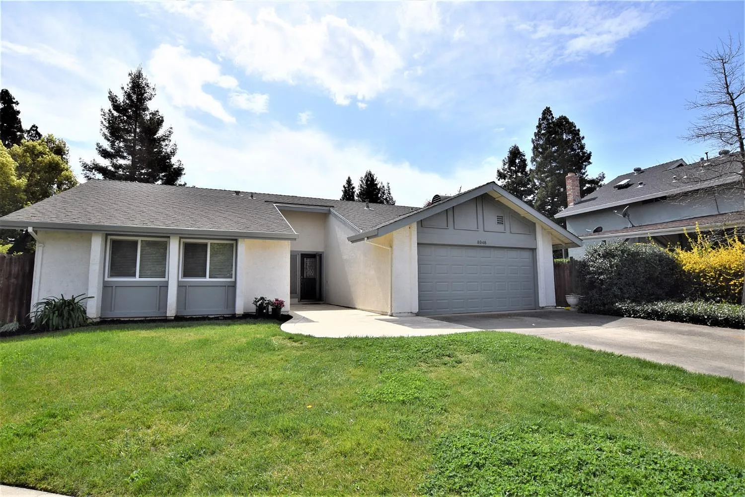 8948 Shady Vista Ct photo 1