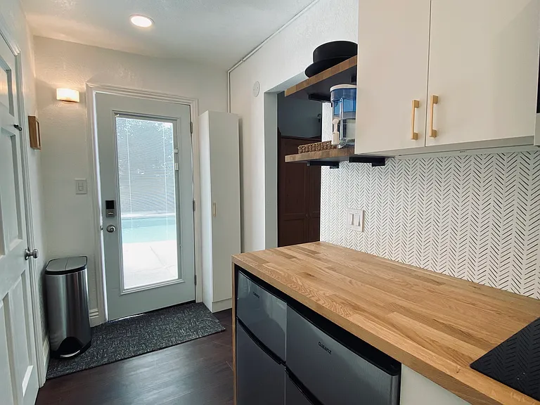 1127 Valencia Dr #A — Photo 11