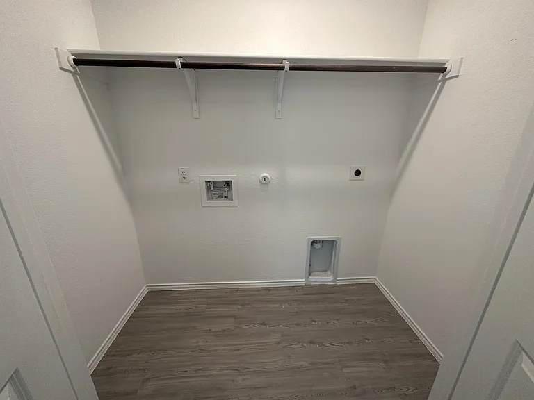 5863 Coahulia Rdg — Photo 6