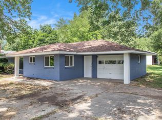 30083 County Road 12, Elkhart, IN 46514