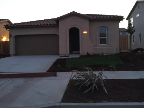 4387 Strathmore Pl, Merced, CA 95348