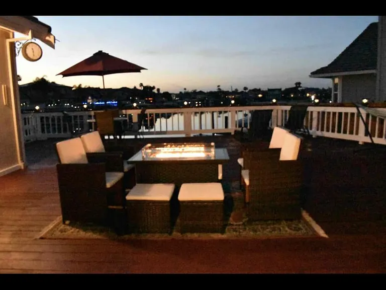 Reef Ct — Photo 9