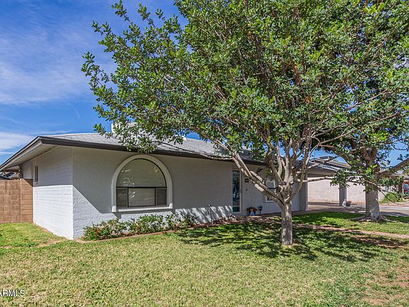 2nd image of 8408 N 56TH Avenue