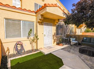 43429 30th St #2, Lancaster, CA 93536