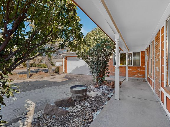 4th image of 6912 Shoshone Rd NE