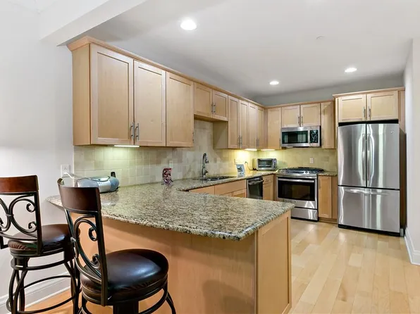 602 Trump Park, Shrub Oak, NY 10588