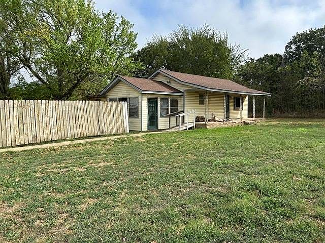 1st image of 13475 E 570th Rd