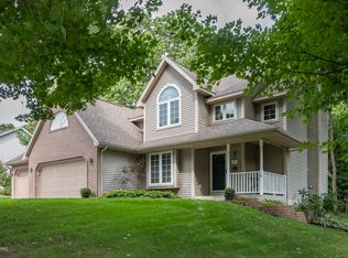 4457 Forest Creek Dr, Kalamazoo, MI 49009