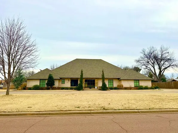 408 Paseo De Vida St, Altus, OK 73521