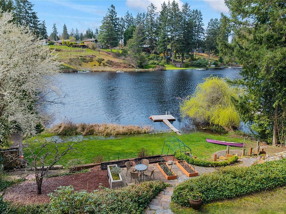 1st image of 33331 E Lake Holm Drive SE