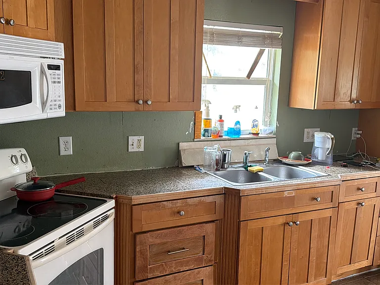 16845 Arrowhead Blvd — Photo 3