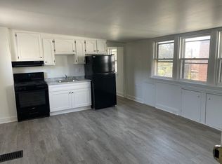 132 W High St APT 5, Carlisle, PA 17013