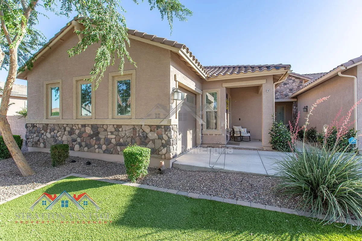 Building Photo - 22327 E Desert Spoon Dr