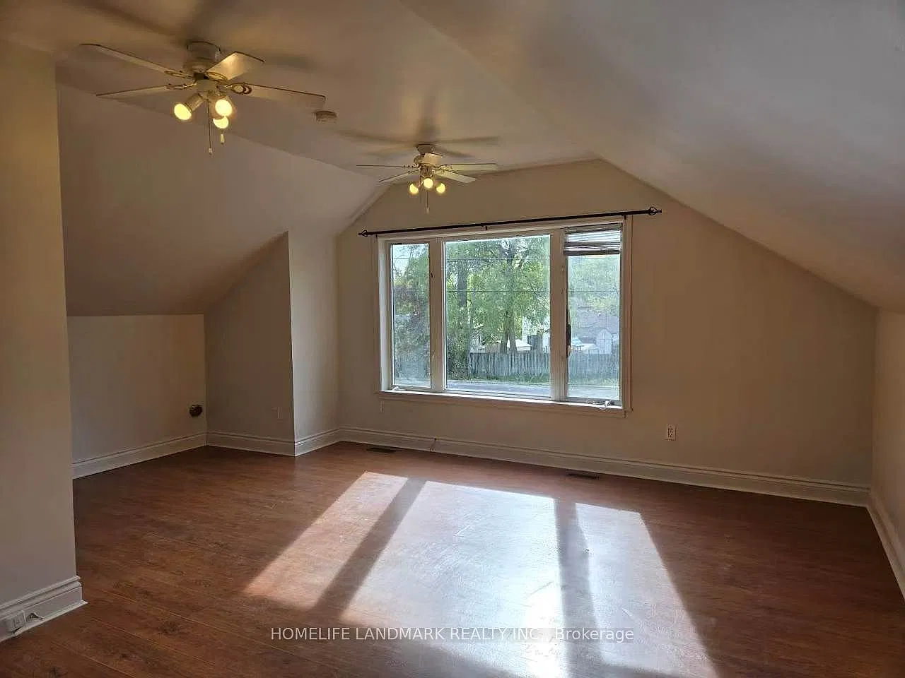 Studio, $1,300 — Photo 3