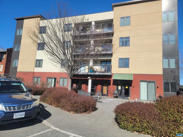 1412 Carlton Ave Floor 2, Charlottesville, VA 22902