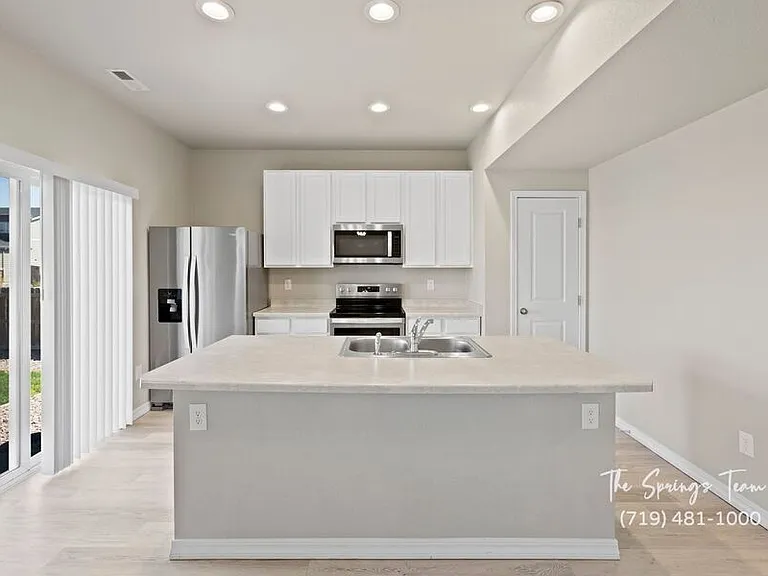 6093 Napa Dr — Photo 20