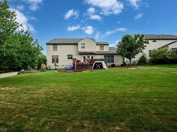 3rd image of 4360 Oakmont Dr