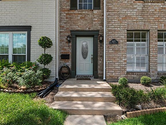 3rd image of 14425 Misty Meadow Ln