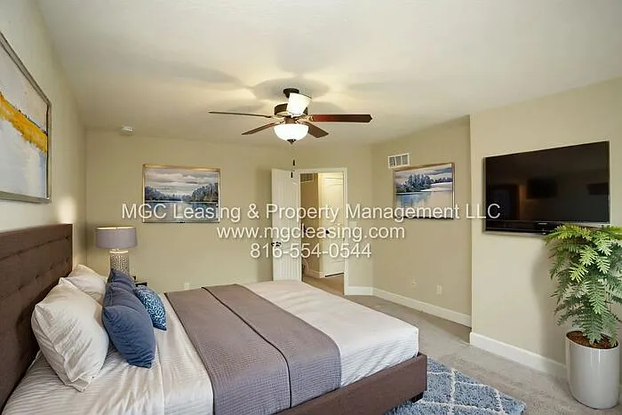 2171 SW Timbertrace Ln — Photo 1