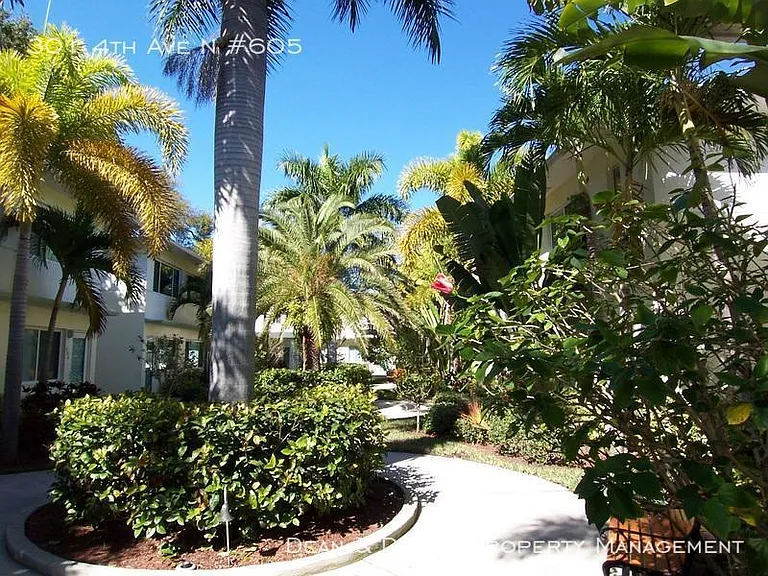 Colony Apartments — Photo 40