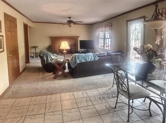 3rd image of 1710 Green Oak Cir
