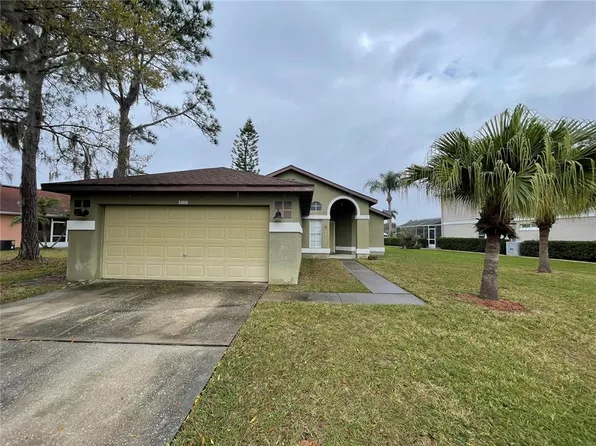 3033 Stillwater Dr, Kissimmee, FL 34743