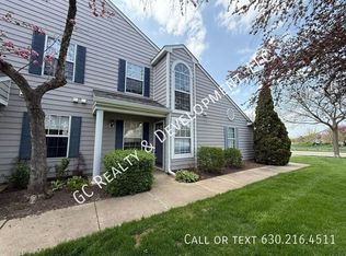671 W Streamwood Blvd UNIT B, Streamwood, IL 60107