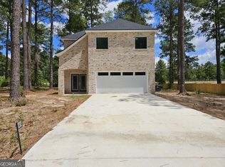 232 Wood Oak Cir, Cochran, GA 31014