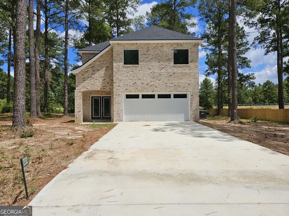 232 Wood Oak Cir, Cochran, GA 31014