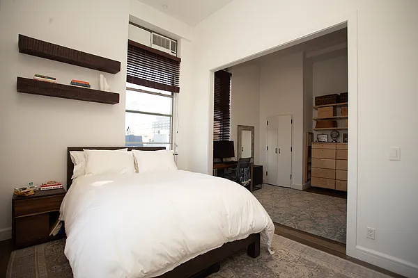 Rented by Blip LLC | media 16