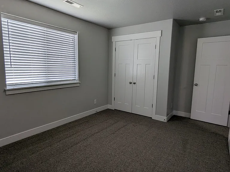 2457 W 500 S — Photo 21