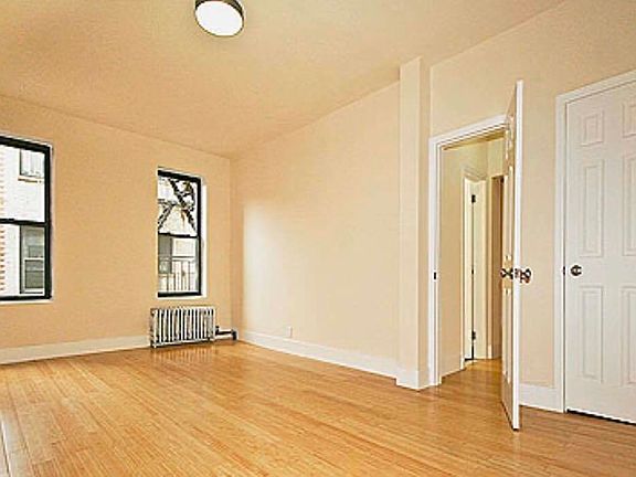 5th image of 11860 Metro Ave APT 6D
