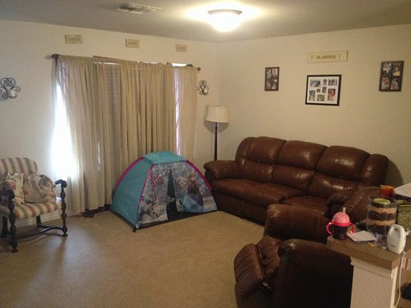 2nd image of 1222 Sacramento Dr