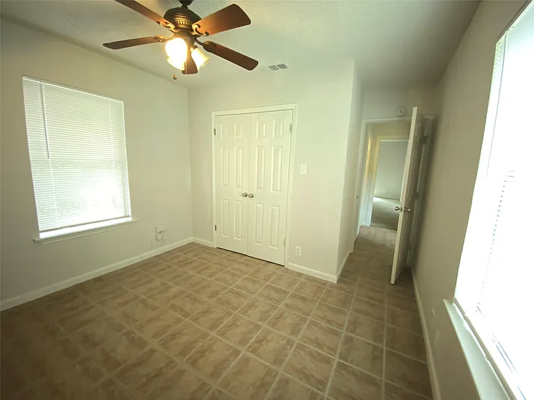 1516 Lisa Dr #B — Photo 17