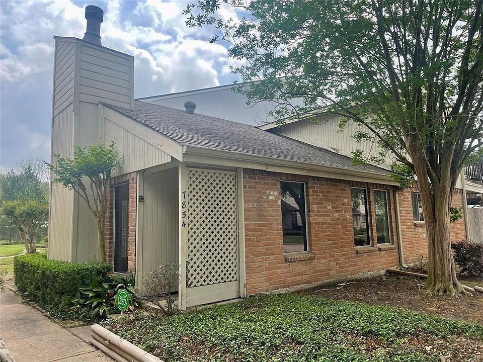1st image of 7854 Green Lawn Dr