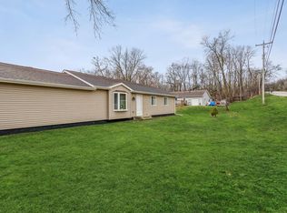 8906 270th Ave, Salem, WI 53168