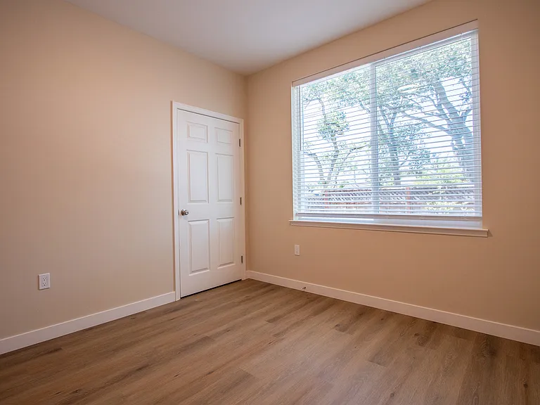 432 Capitola Road Ext #4 — Photo 15