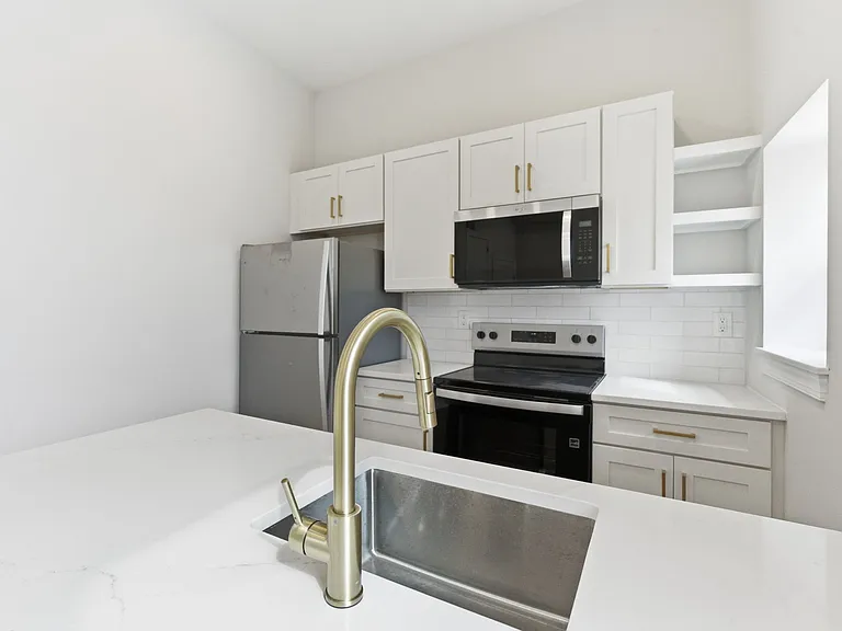 337 S Fremont Ave #4 — Photo 18