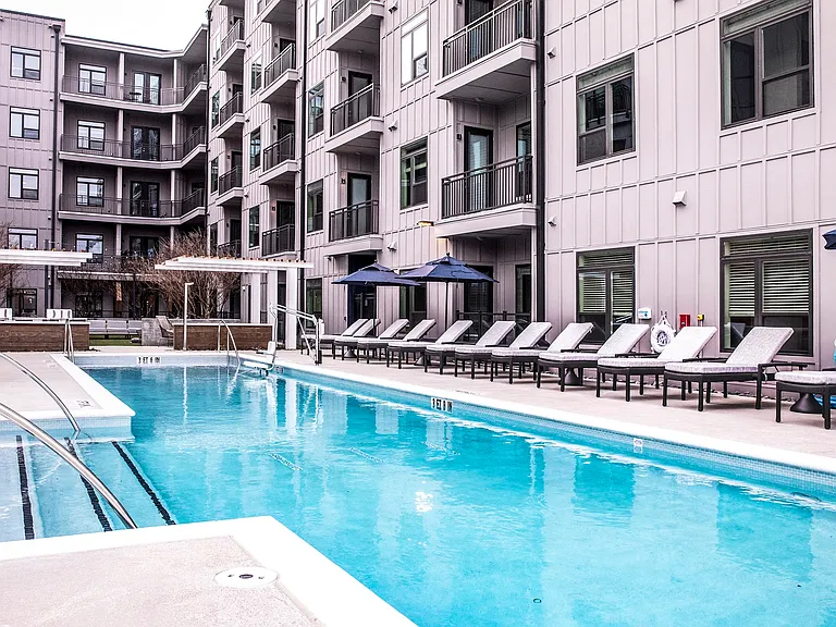 Explore our state-of-the-art amenities package.