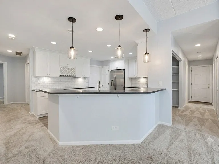 1151 Georgetown Way #1151 — Photo 6
