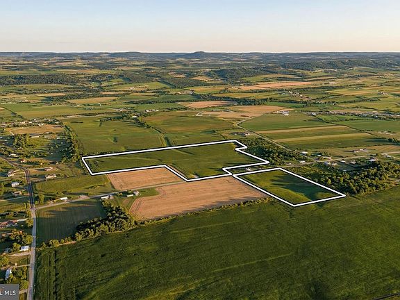 2nd image of 4275 W Canal Rd