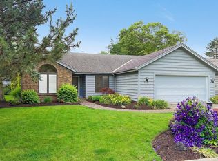9409 Camberwell Dr, Fort Wayne, IN 46804