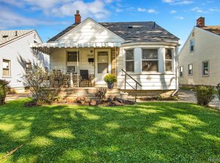 13519 Longtin St, Southgate, MI 48195