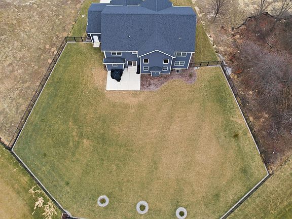 2nd image of 11200 Oak Ridge Ct