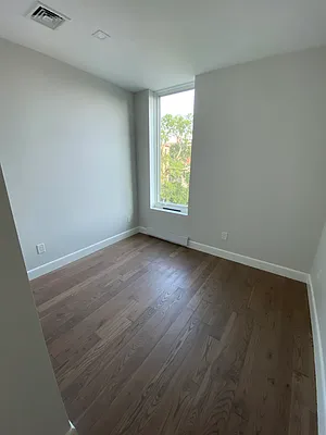 Rented by Owner | media 12