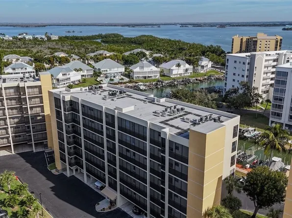 4431 Bay Beach Ln APT 543, Fort Myers Beach, FL 33931