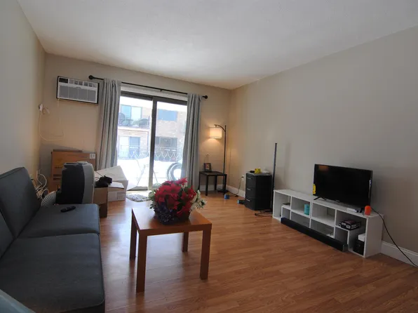 9 Strawberry Bank Rd APT 24, Nashua, NH 03062