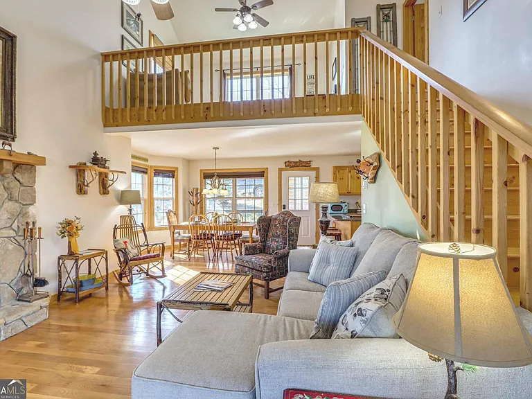 565 Ross Ridge Rd — Photo 11